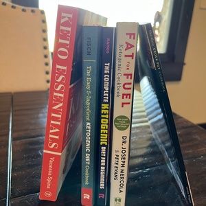 Keto cookbooks